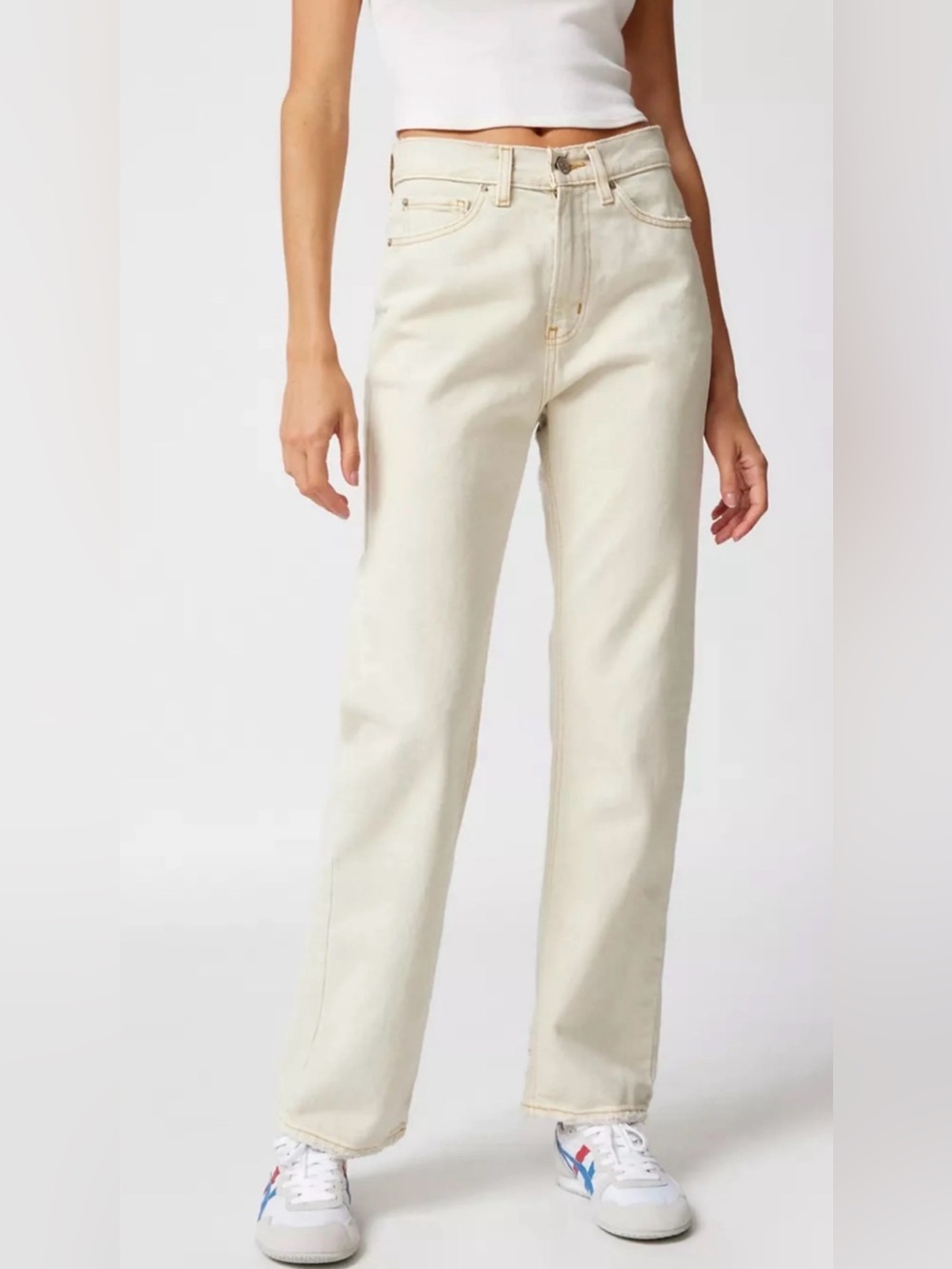NWT BDG Cream Cowboy Straight Leg High-Rise Jeans 29
